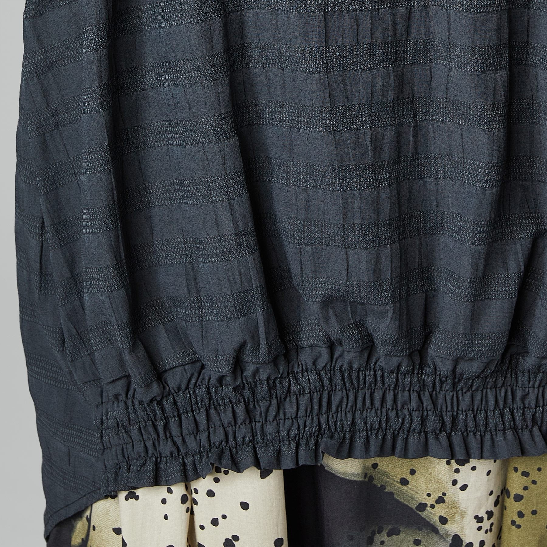 BLOUSE WITH ELASTIC ON THE HEM - Image 5