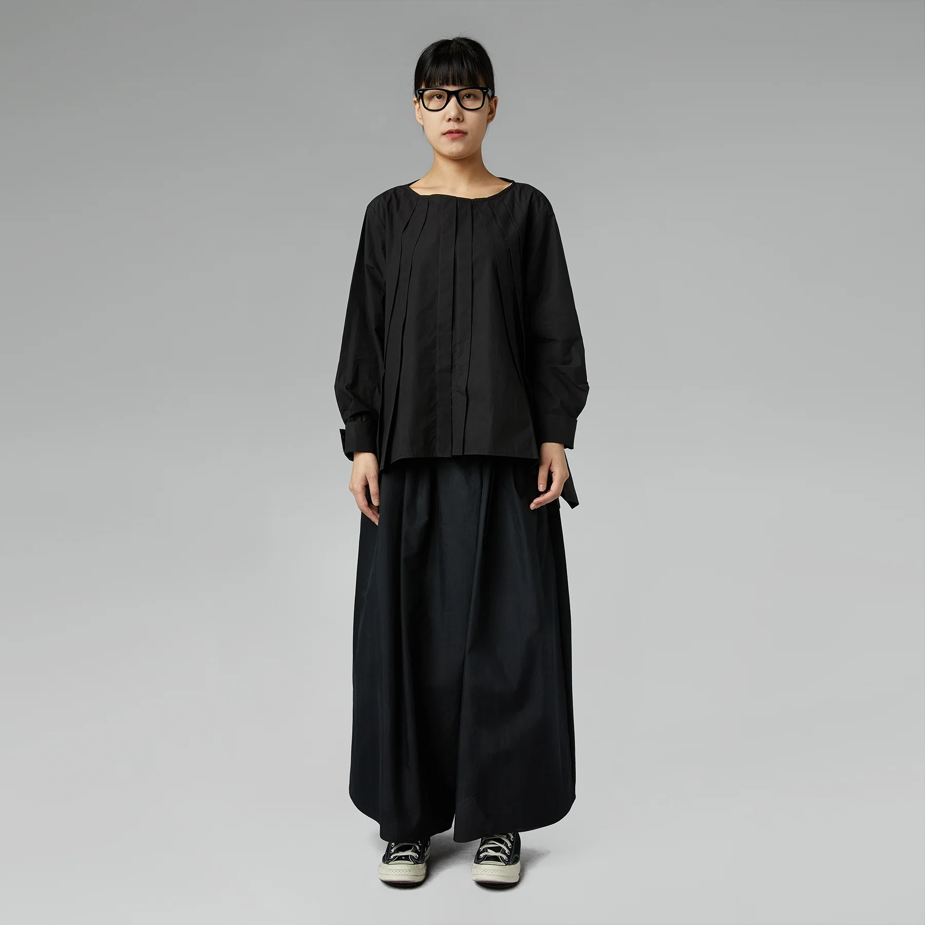 BLOUSE WITH PLEATS BLACK - Image 3