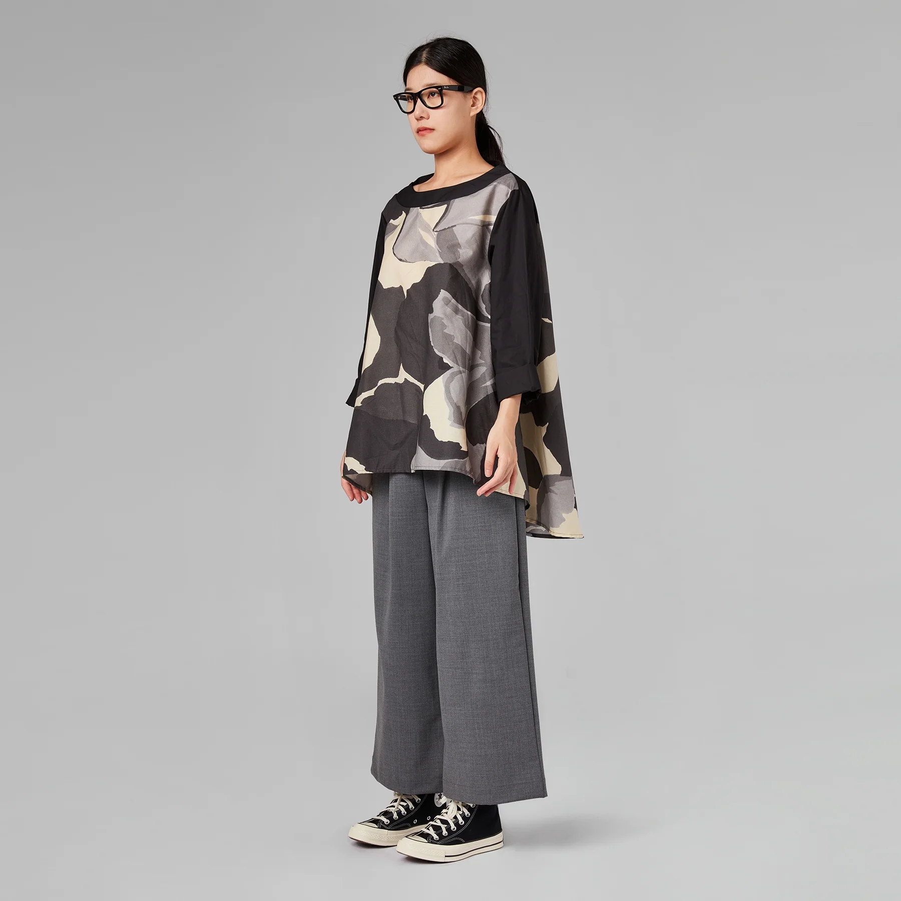 CASUAL FLARED TROUSERS - Image 4